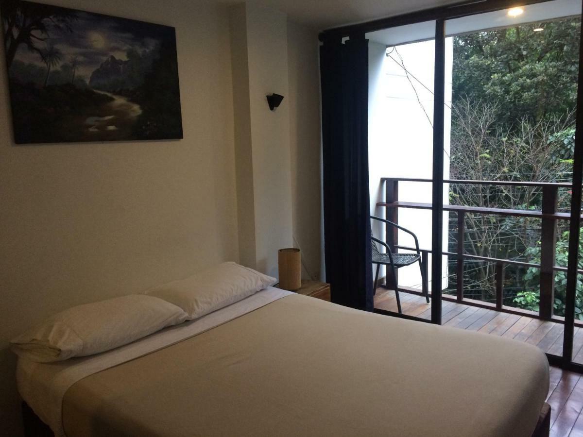 Casa Kiwi Hostel Medellín Chambre photo